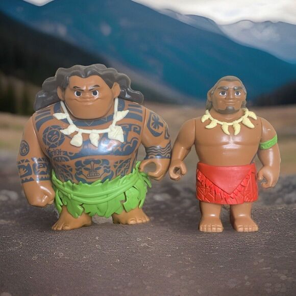 2016 Hasbro Disney Moana Figure Lot of 2 Chief Tui &  Maui 4" - Picture 1 of 6
